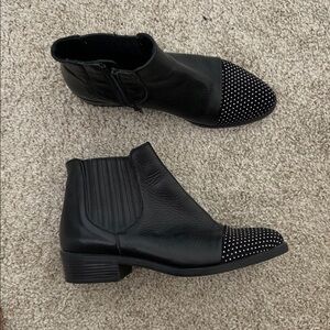 kanna Black Leather Ankle Booties